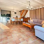 2 Bedroom Pet Friendly In Westende