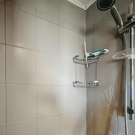 2 Bedroom Pet Friendly In Westende 別荘 *